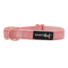 Load image into Gallery viewer, Dolce Rose Collar