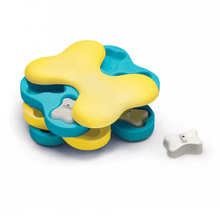 Load image into Gallery viewer, Nina Ottosson Tornado Puzzle Game