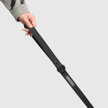 Load image into Gallery viewer, Waterproof Leash (Black)